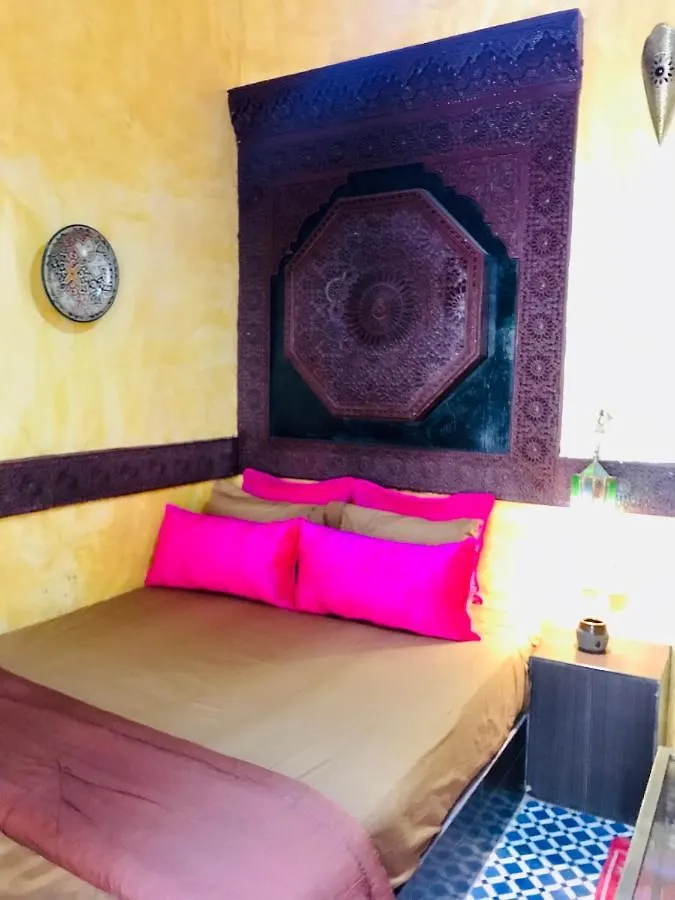 Riad Safari Fes Apartment 0*,