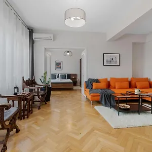  Apartment Rentforcomfort Coquette 1bdr Calea Victoriei Romania